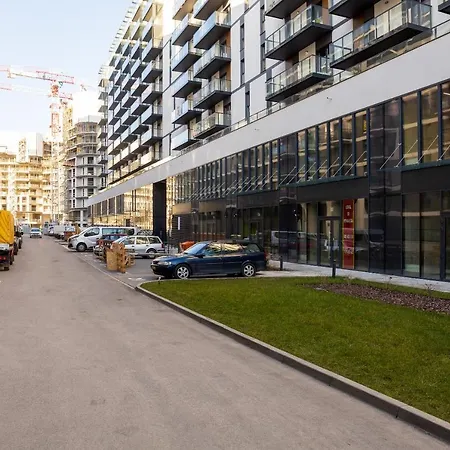 Yellow Sunset Apartment