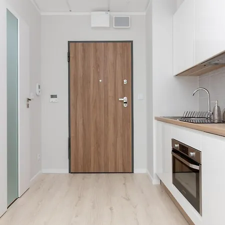 Yellow Sunset Apartmán *