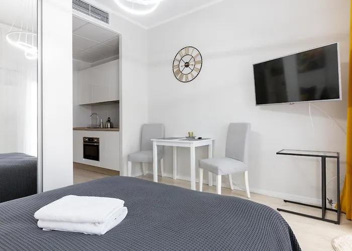 Apartment Yellow Sunset *